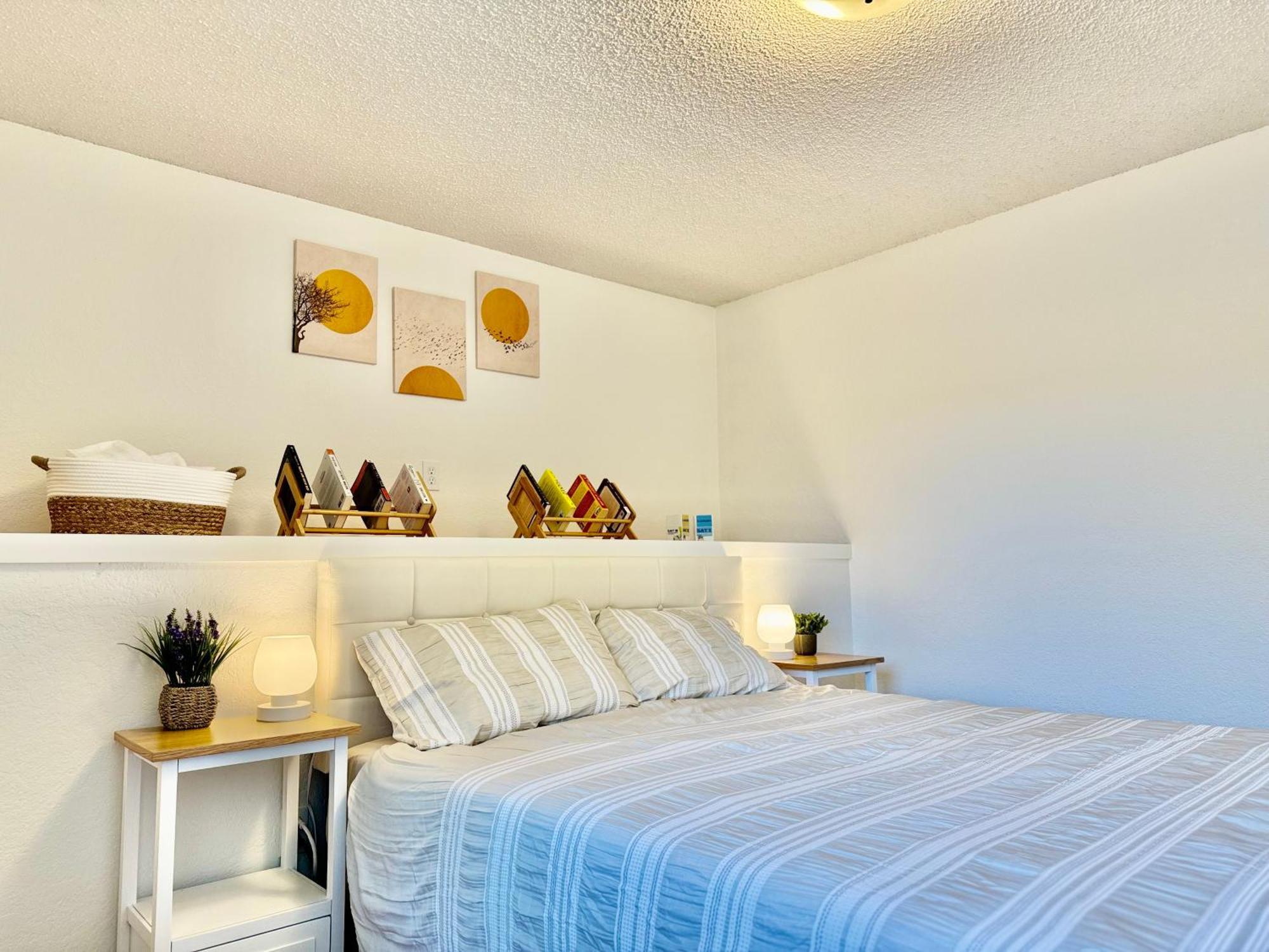 Besa Homestay Near Beach And Seatac Airport - Shared Bathroom With Max 2 Guests Des Moines Exterior foto